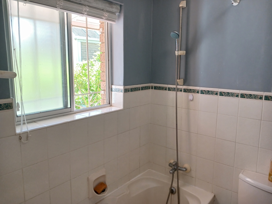 To Let 2 Bedroom Property for Rent in La Colline Western Cape